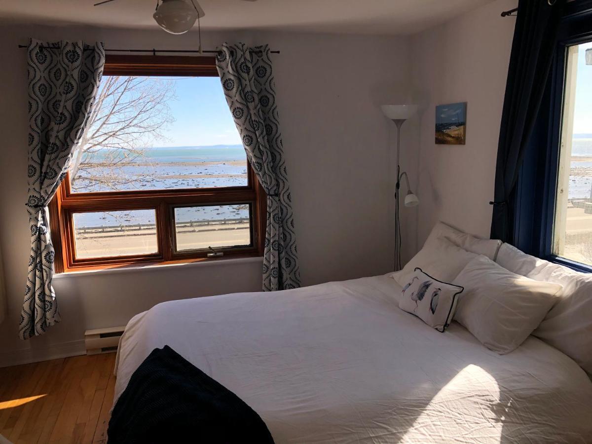 Les Pinsons Des Rives Bed & Breakfast La Malbaie Exterior photo
